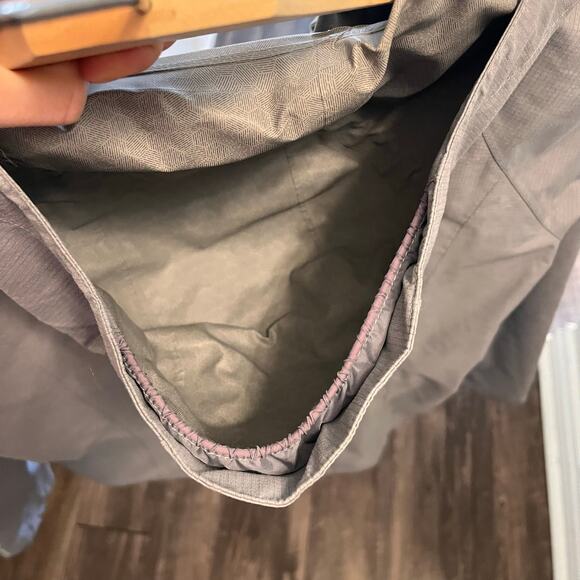 The North Face HyVent 2.5L Hooded Rain Windbreaker Jacket Gray Pink Women’s S - Picture 11 of 12